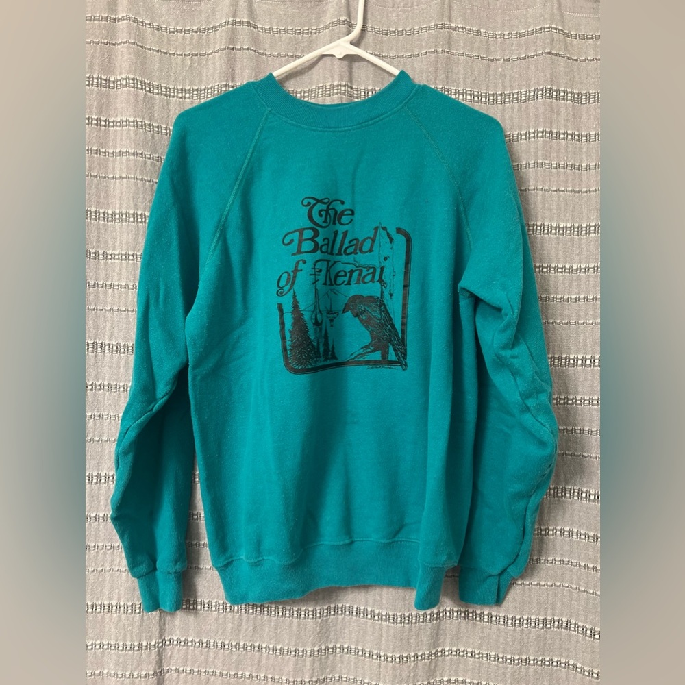 Vintage sweatshirt turquoise green raven graphic